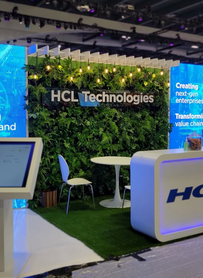 Booth with interactive virtual
                                                            reality experience